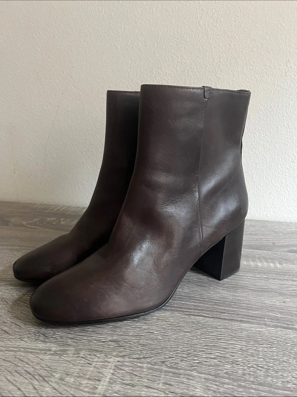 Frye Jodi Dark Brown Leather Ankle Boots Block Heel Zip Booties 11 M